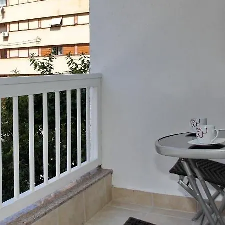 Apartman Bay Bridge Center 1 *