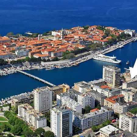 Bay Bridge Center 1 Zadar